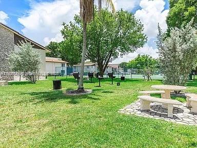 LAURELS AT MARGATE CONDO - Residential