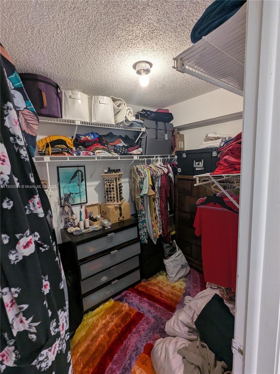 LAURELS AT MARGATE CONDO - Residential