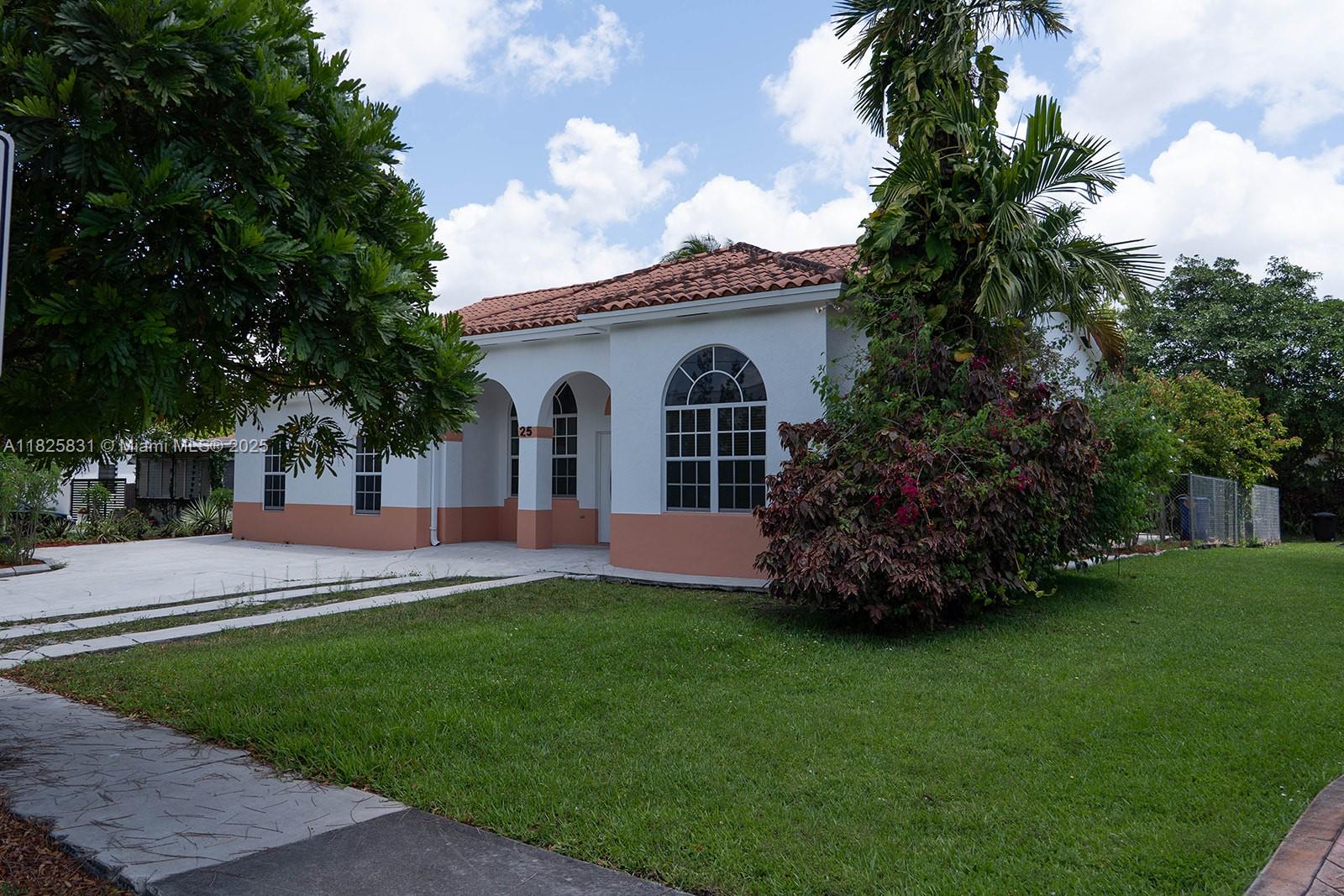 25 Ludlam Dr