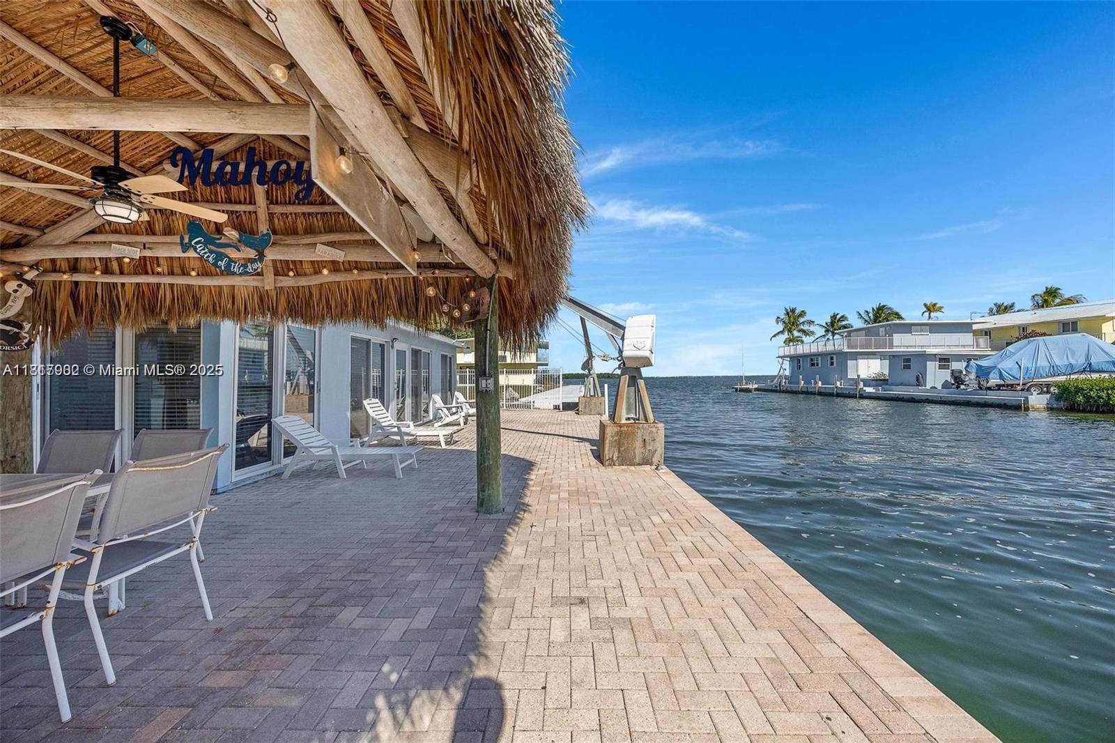 230 Jolly Roger Dr, Key Largo, Monroe County, Florida - 3 Bedrooms  
2 Bathrooms - 