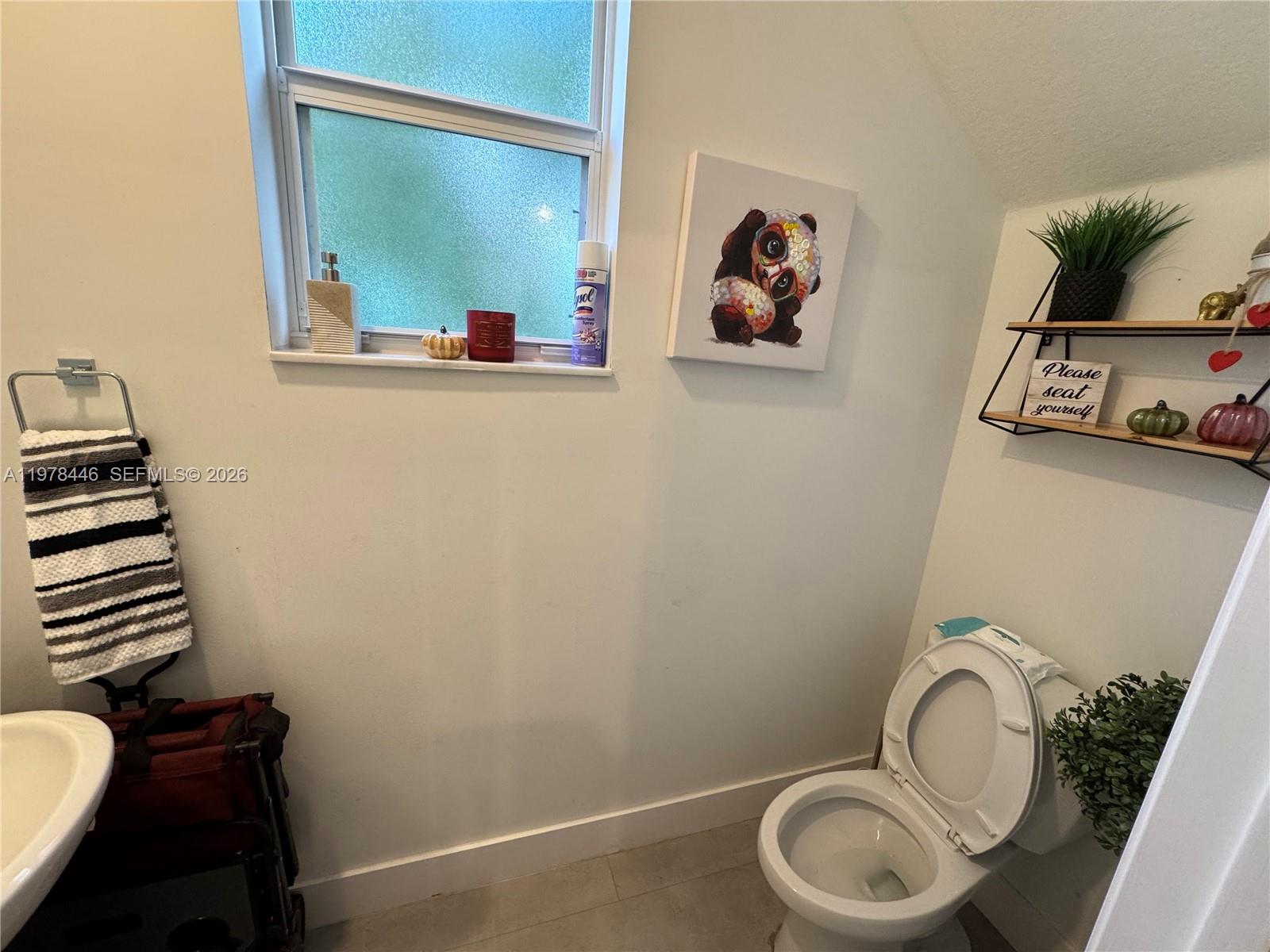 KEYS GATE RESIDENTIAL - Residential Lease