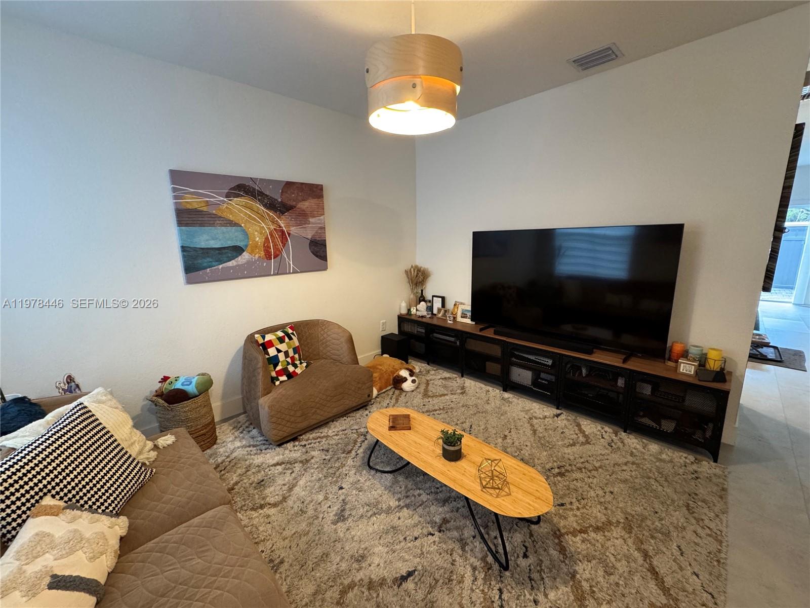 KEYS GATE RESIDENTIAL - Residential Lease