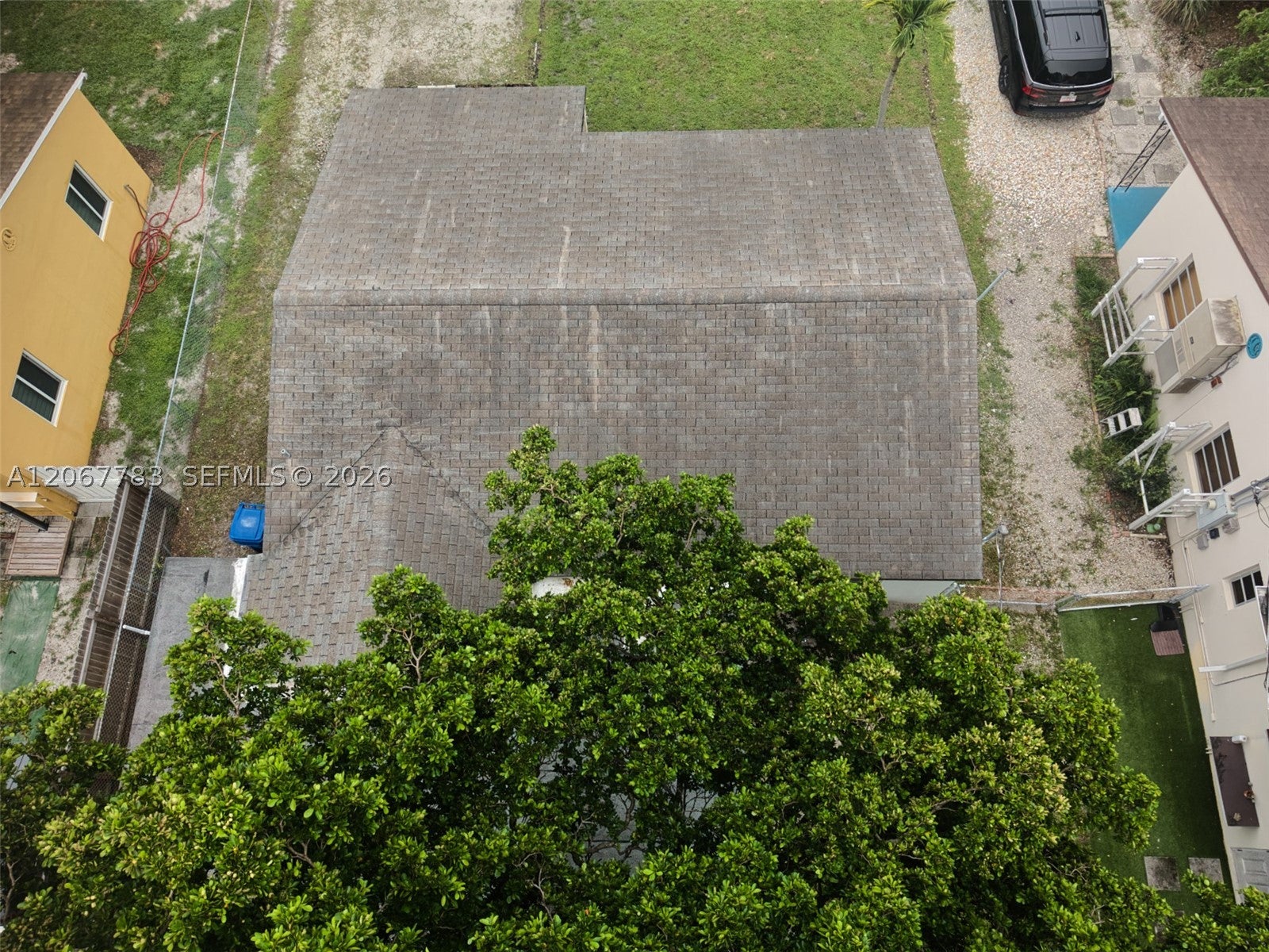 1521 NW 1st Ave