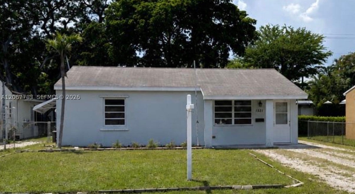 1521 NW 1st Ave
