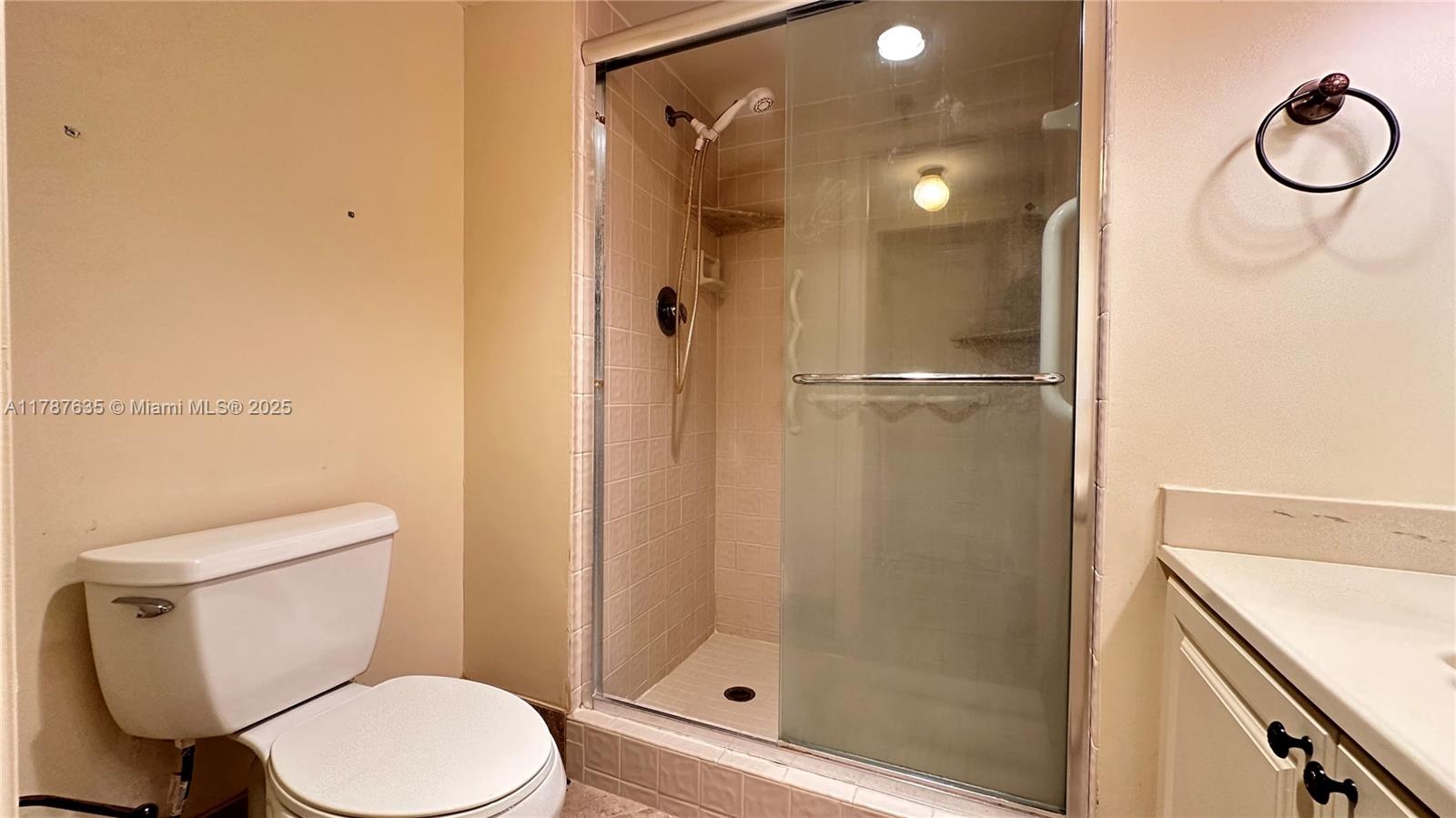 BOCA TEECA CONDO 9 - Residential Lease