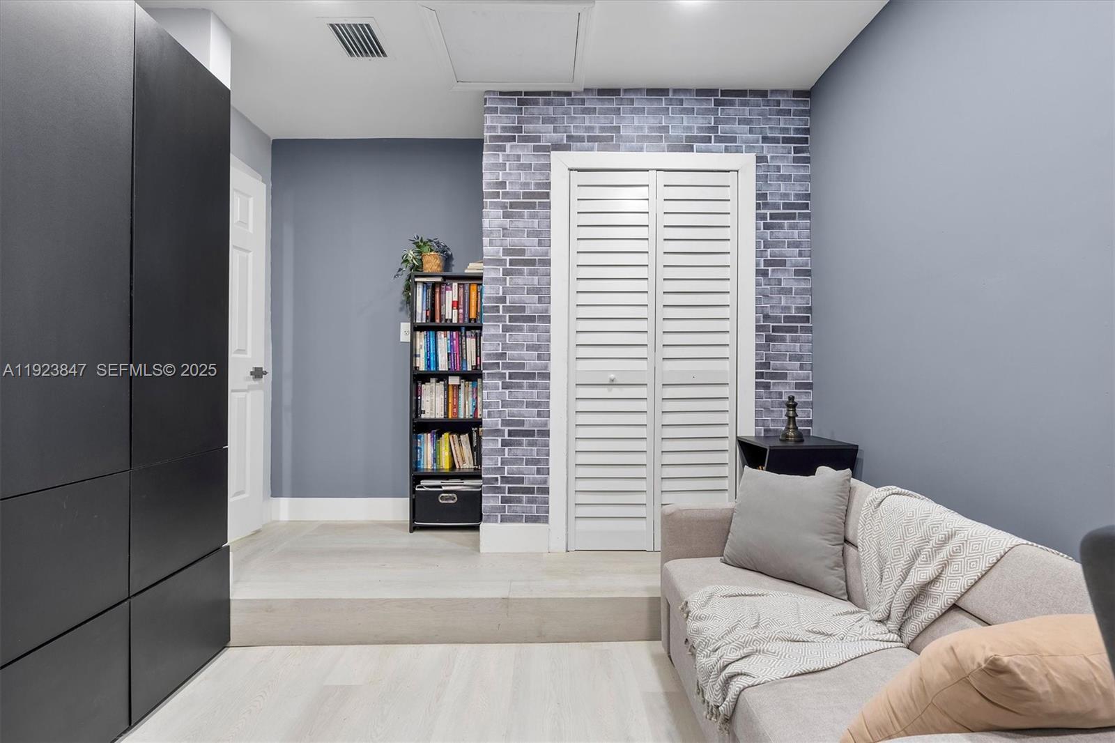 SHOMA HOMES AT TAMIAMI II - Residential