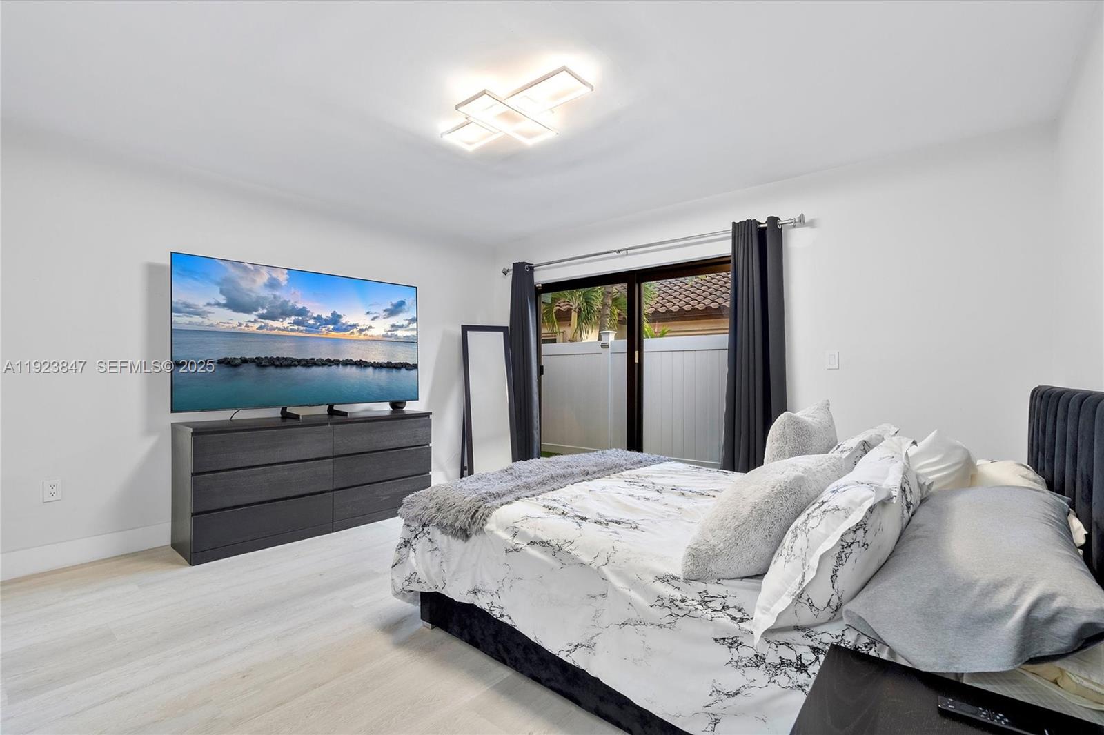 SHOMA HOMES AT TAMIAMI II - Residential