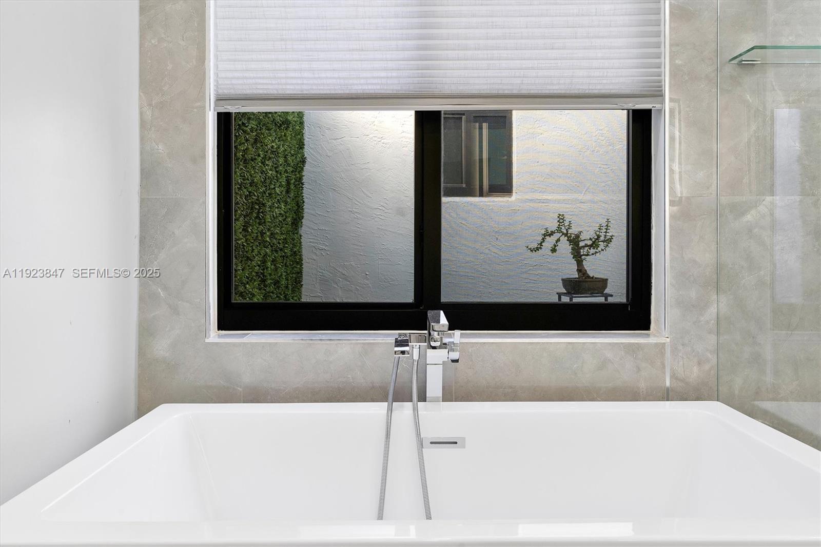 SHOMA HOMES AT TAMIAMI II - Residential