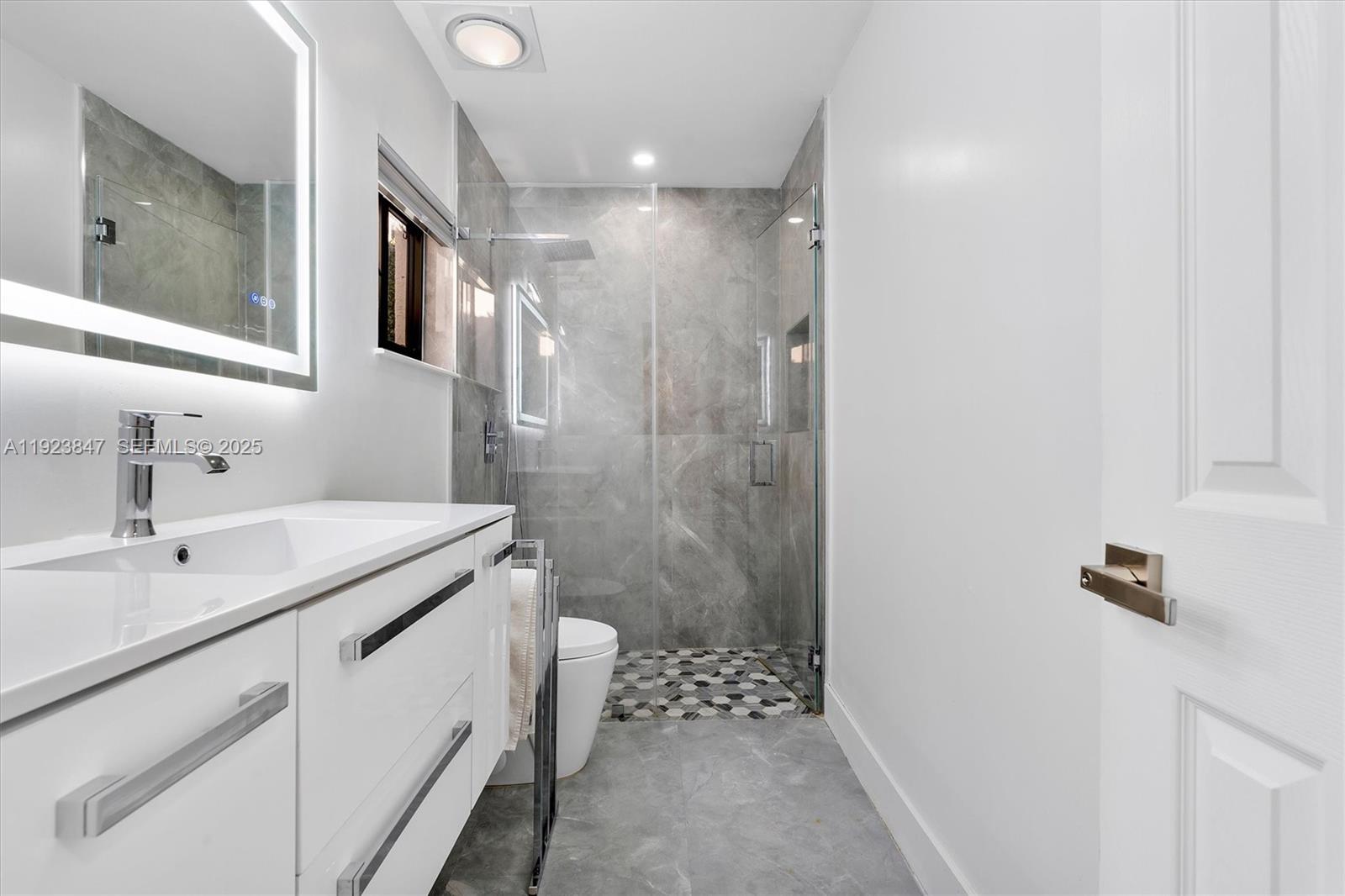 SHOMA HOMES AT TAMIAMI II - Residential