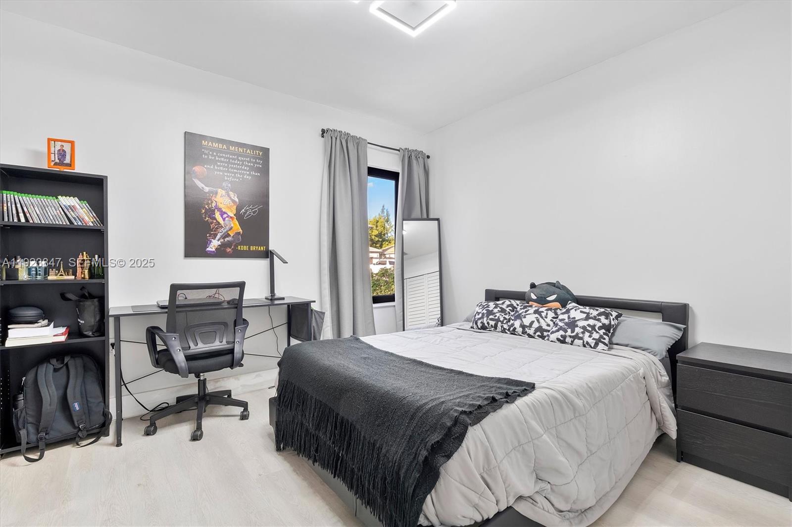 SHOMA HOMES AT TAMIAMI II - Residential