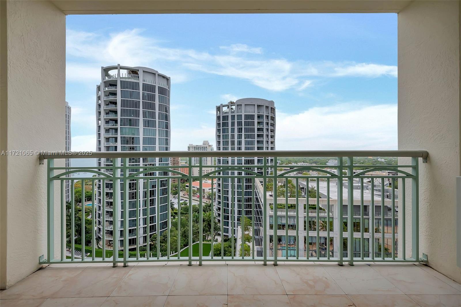 3350 SW 27 AVE 1804