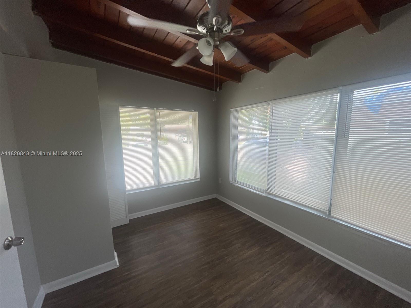 HOLLYWOOD HEIGHTS ESTATES - Residential