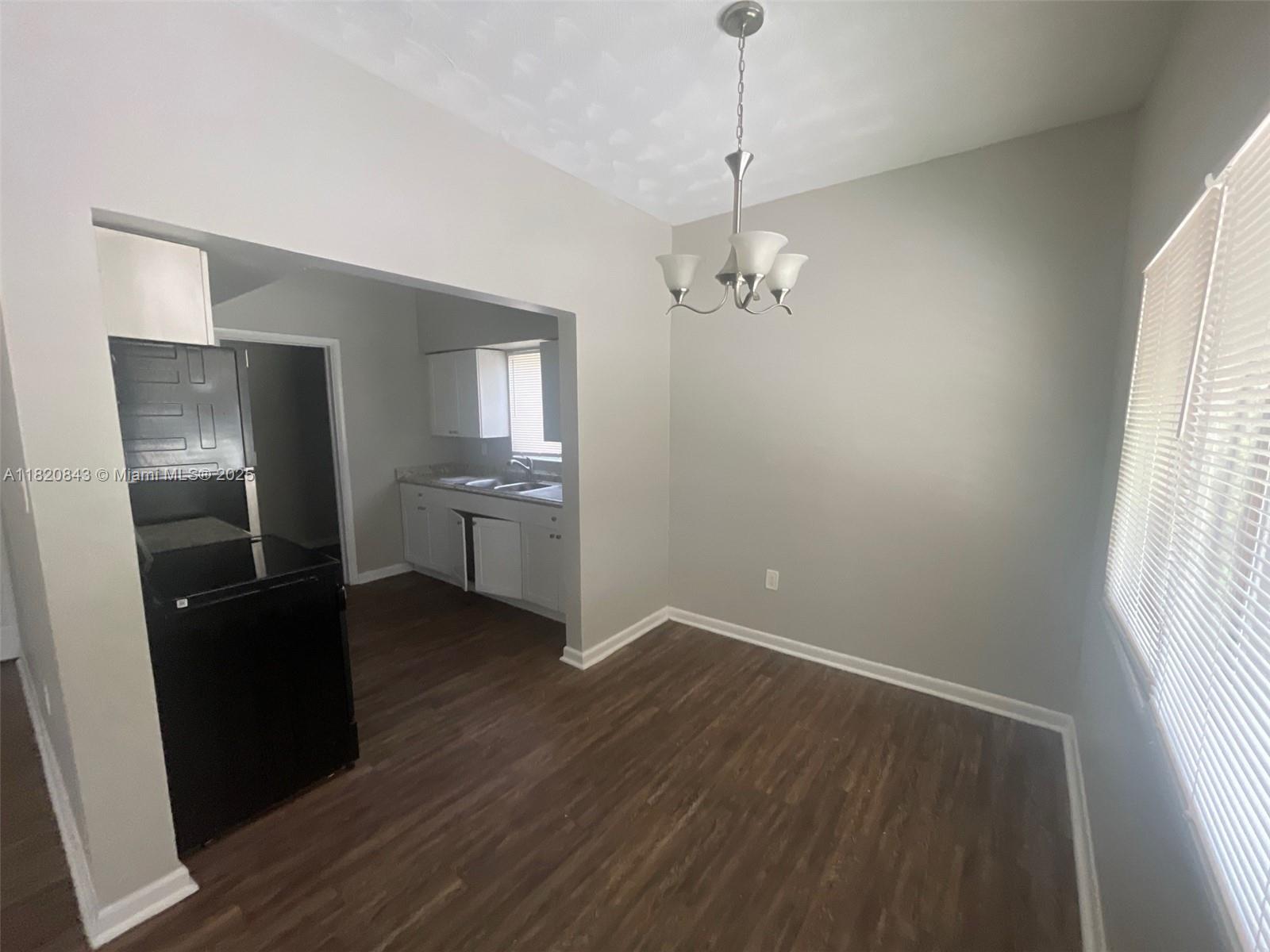 HOLLYWOOD HEIGHTS ESTATES - Residential