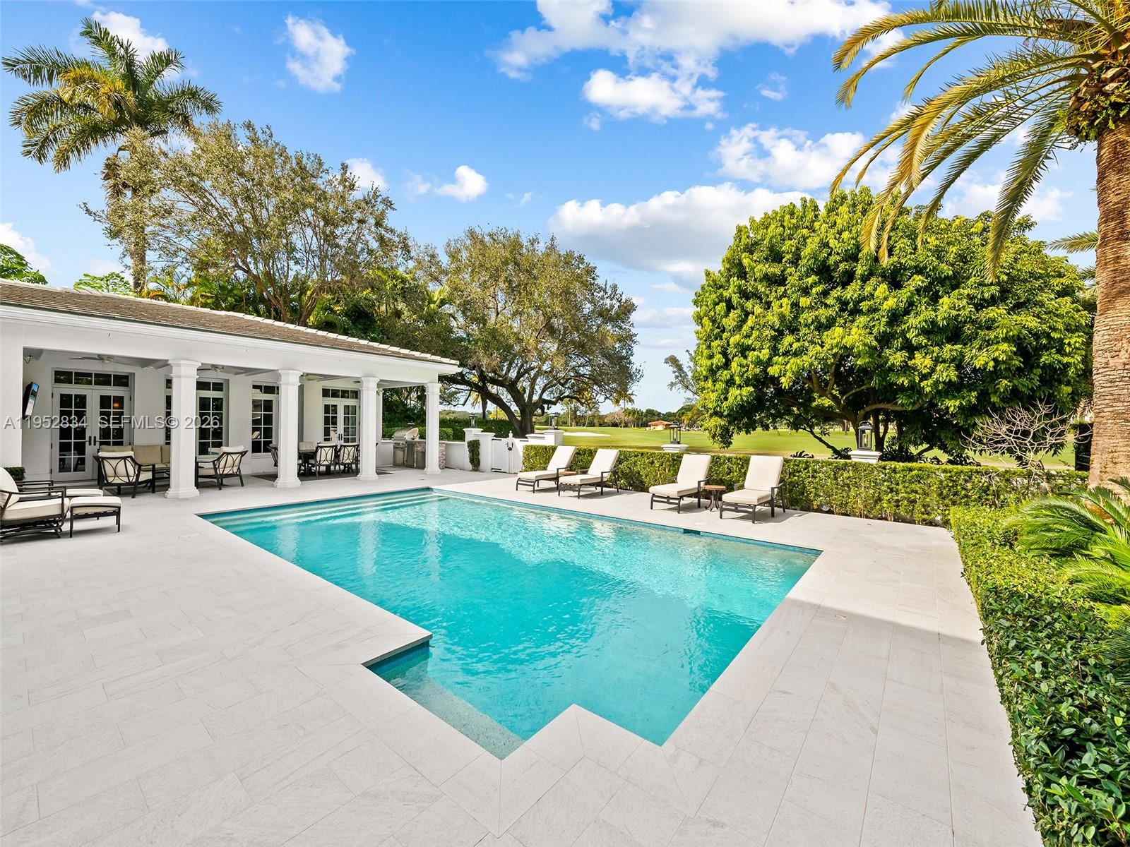 CORAL GABLES COUNTRY CLUB - Residential