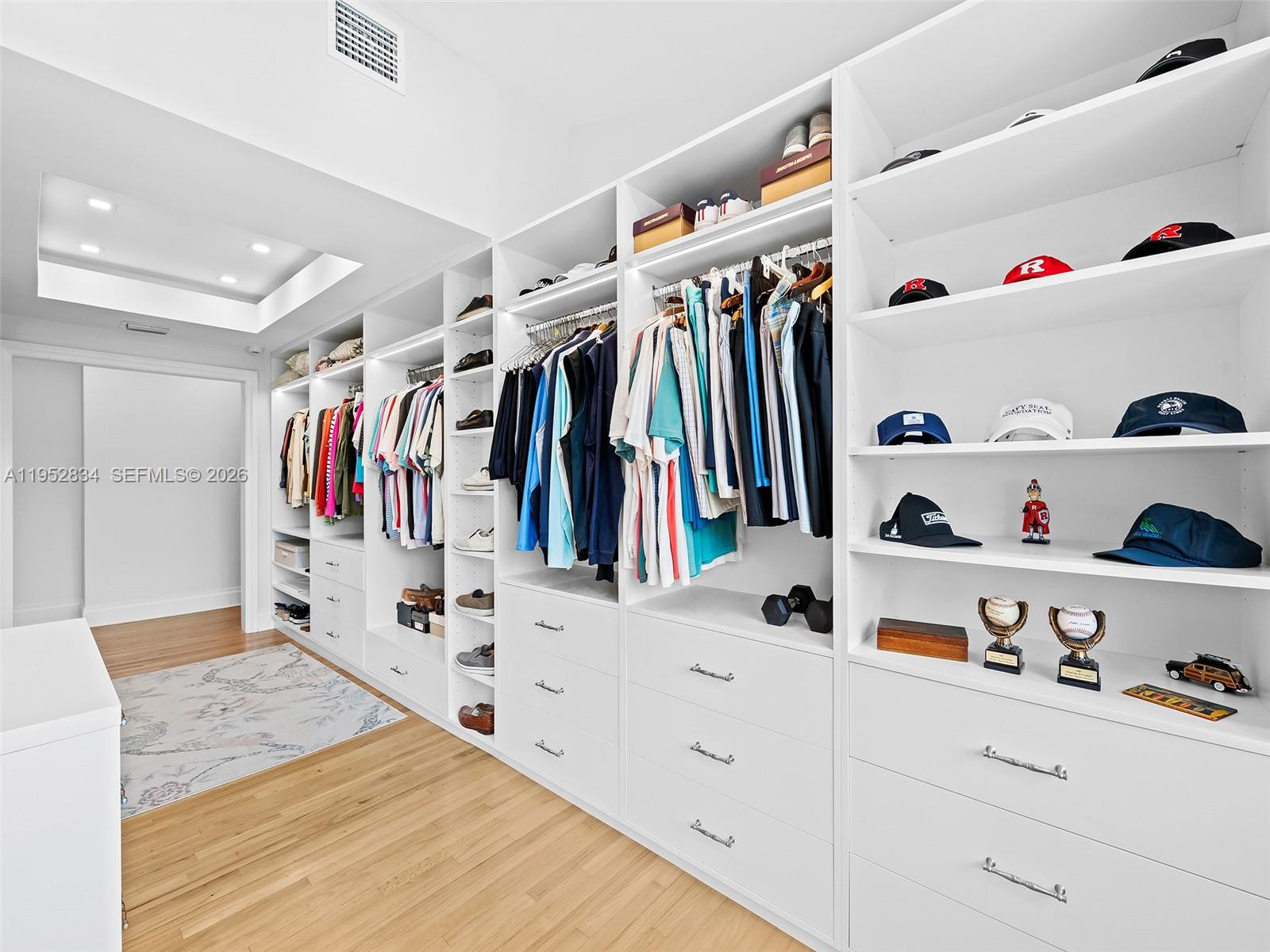 CORAL GABLES COUNTRY CLUB - Residential