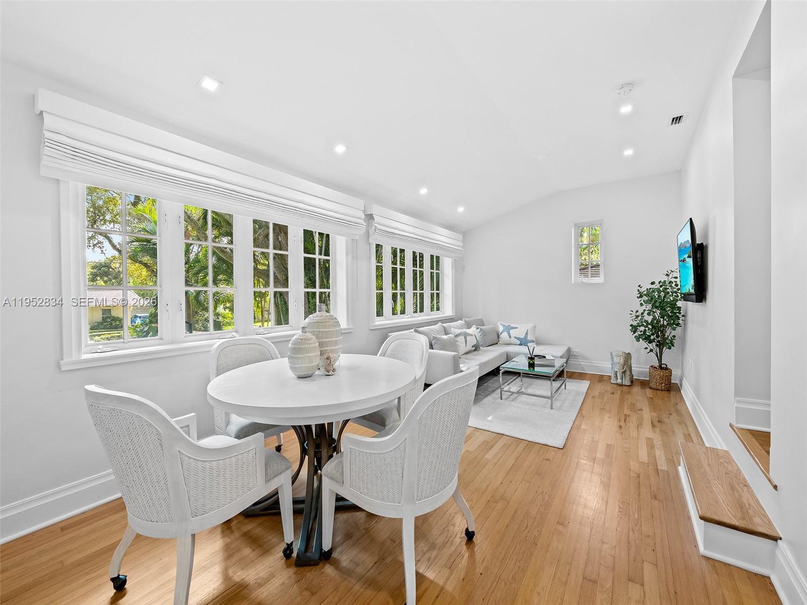 CORAL GABLES COUNTRY CLUB - Residential