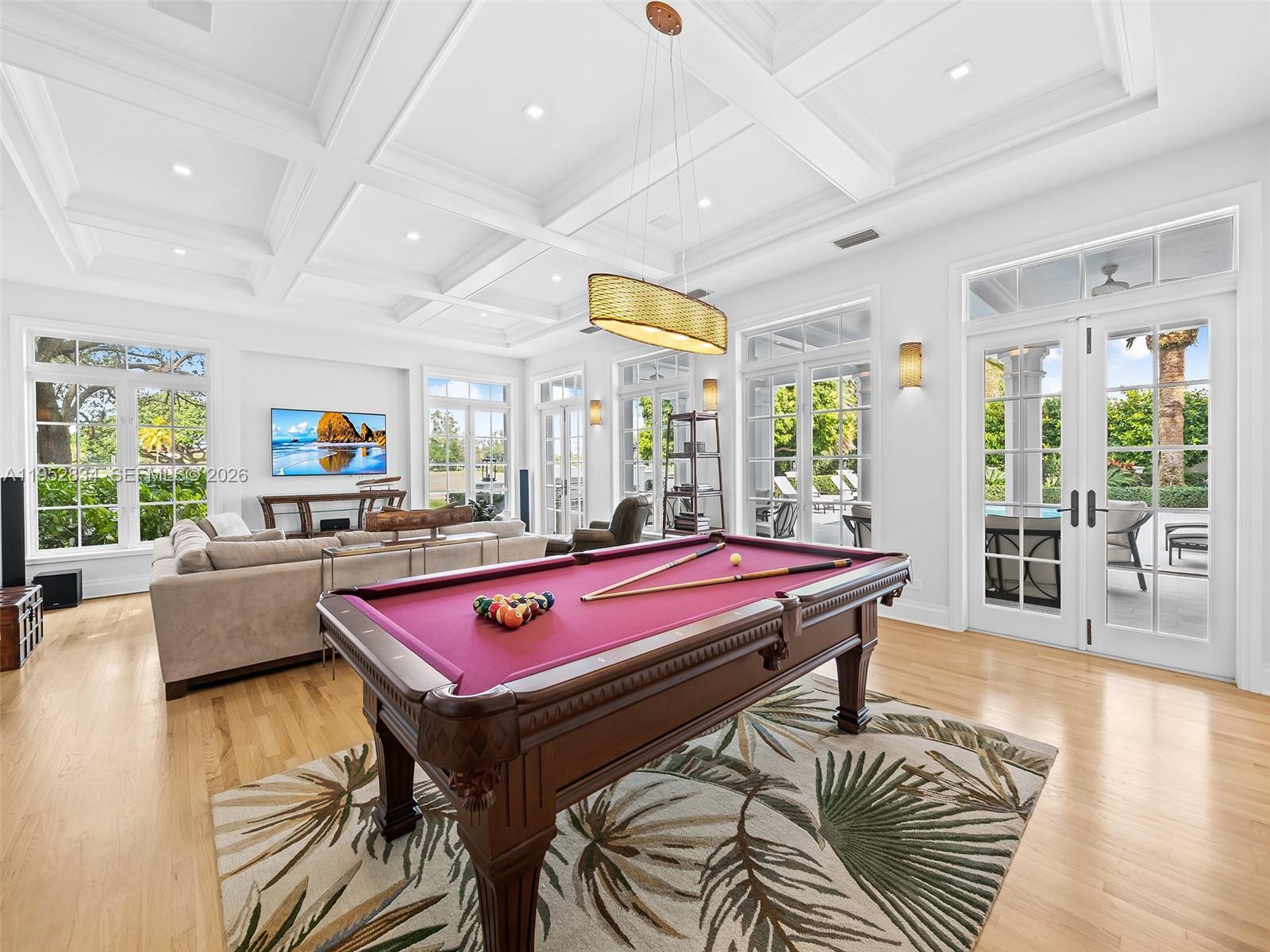CORAL GABLES COUNTRY CLUB - Residential