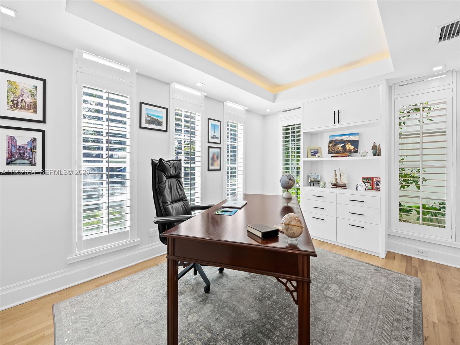 CORAL GABLES COUNTRY CLUB - Residential