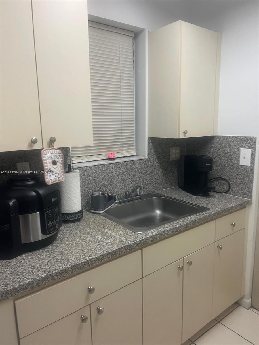580 NW 114th Ave 103
