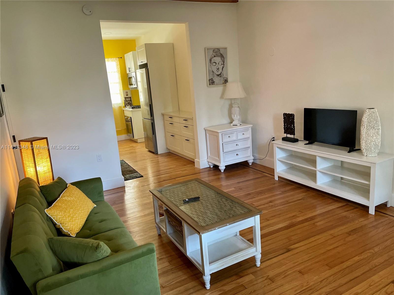 BEACHGARDENS CONDO - Residential Lease