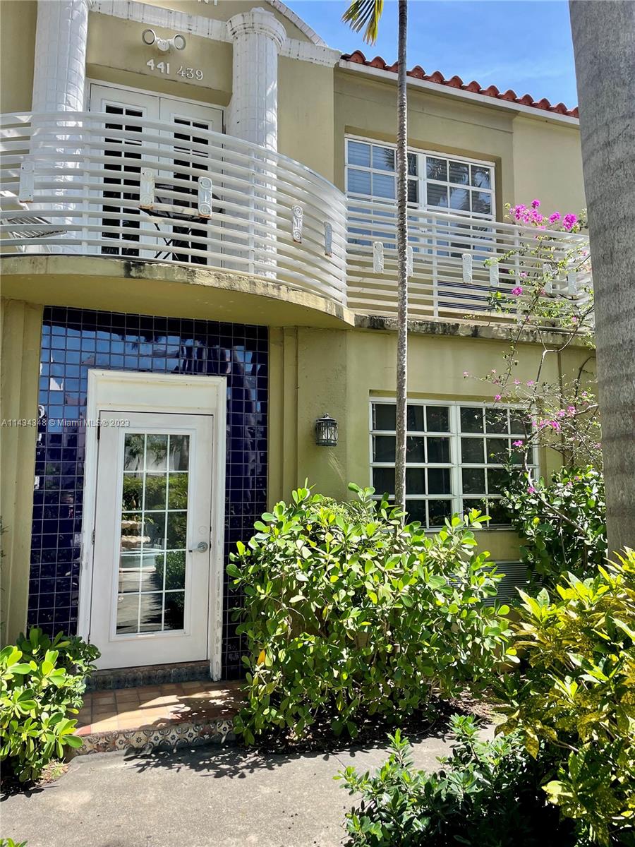 BEACHGARDENS CONDO - Residential Lease