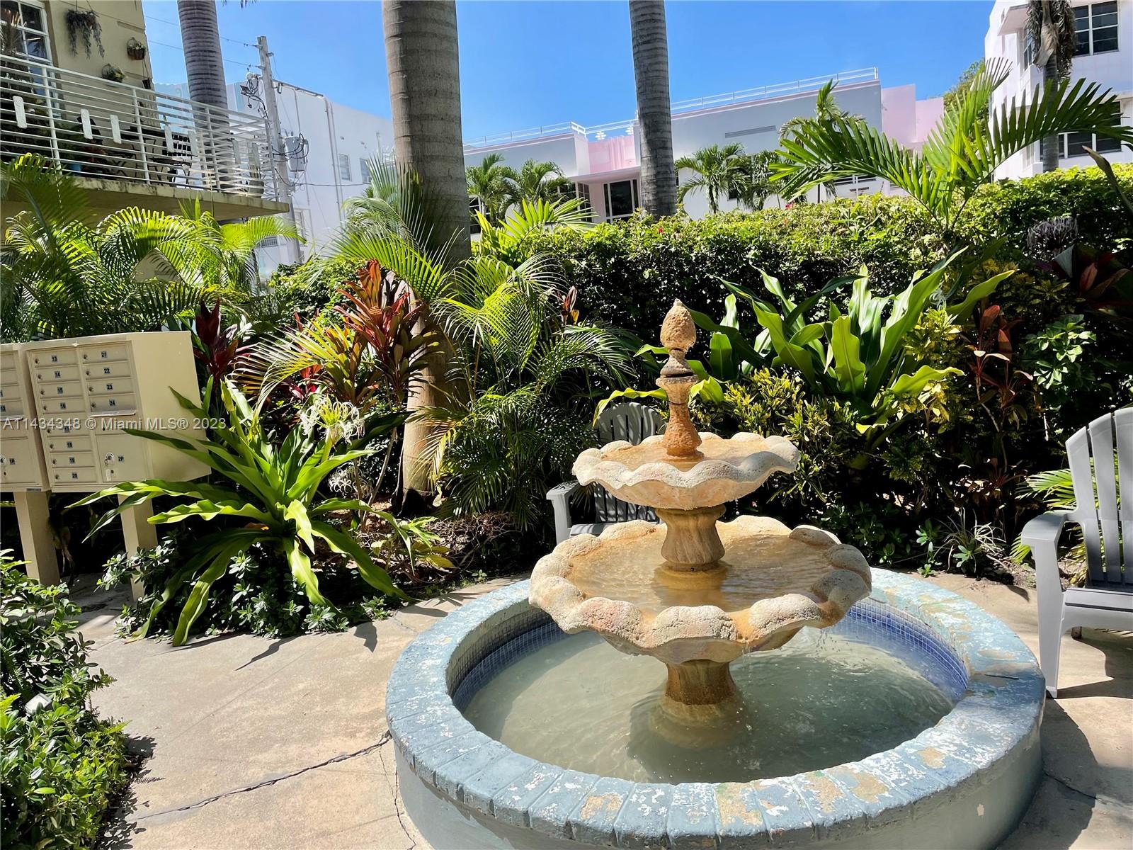 BEACHGARDENS CONDO - Residential Lease