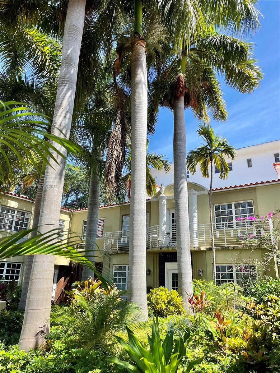 BEACHGARDENS CONDO - Residential Lease