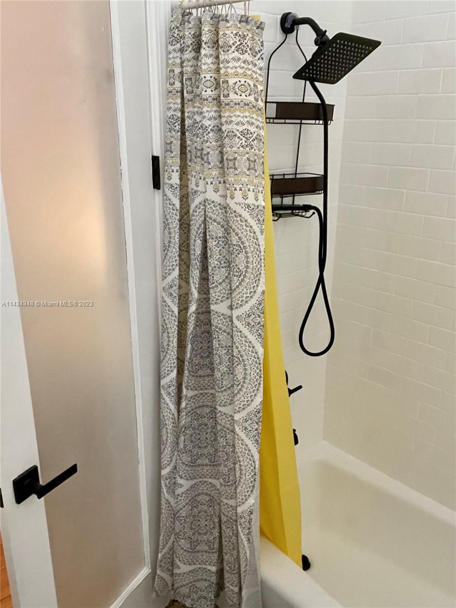 BEACHGARDENS CONDO - Residential Lease