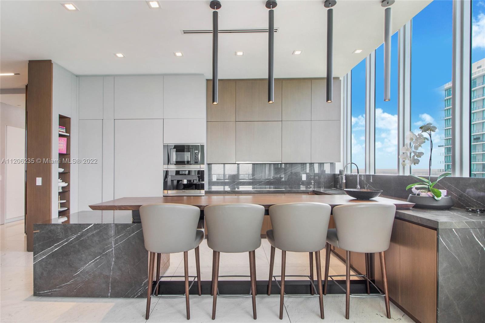 BISCAYNE BEACH CONDO - Residential
