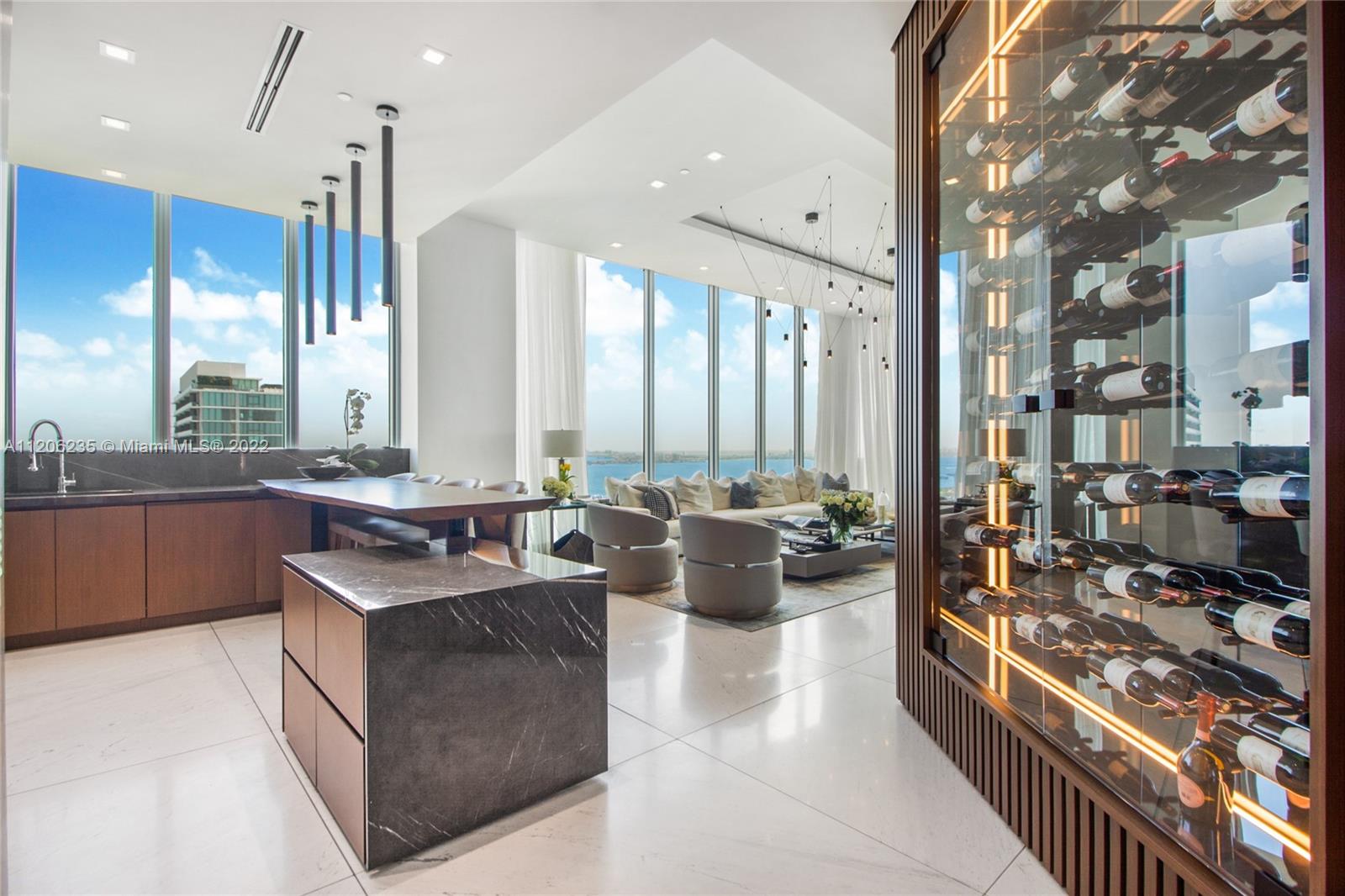 BISCAYNE BEACH CONDO - Residential