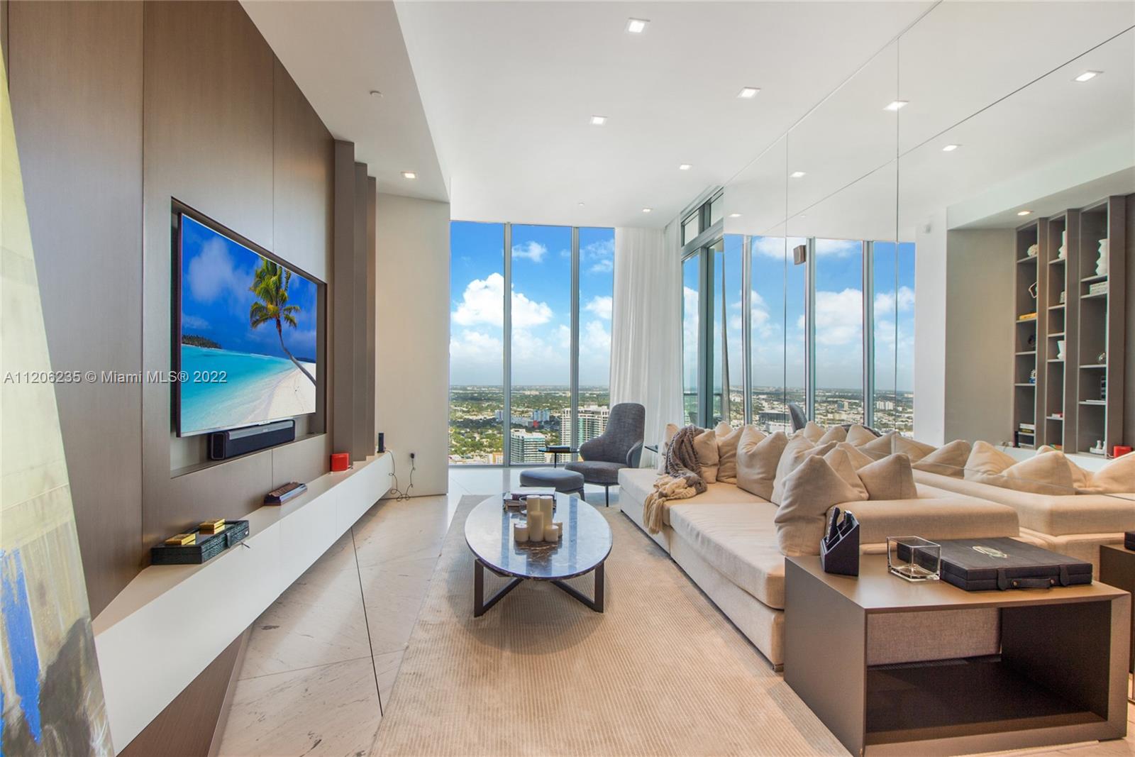 BISCAYNE BEACH CONDO - Residential