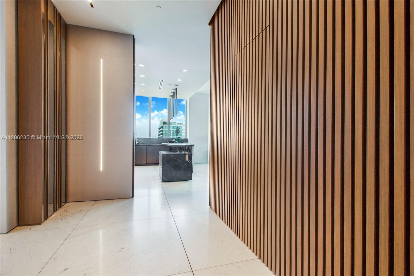 BISCAYNE BEACH CONDO - Residential