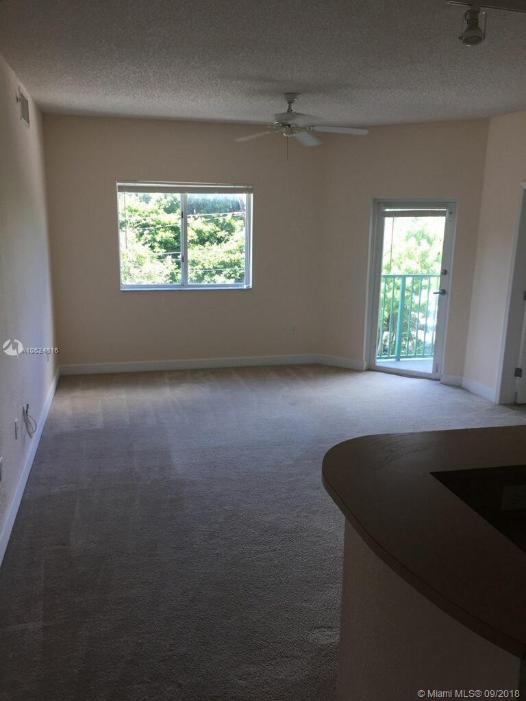 VALENCIA CONDO - Residential Lease