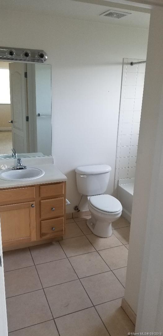 VALENCIA CONDO - Residential Lease