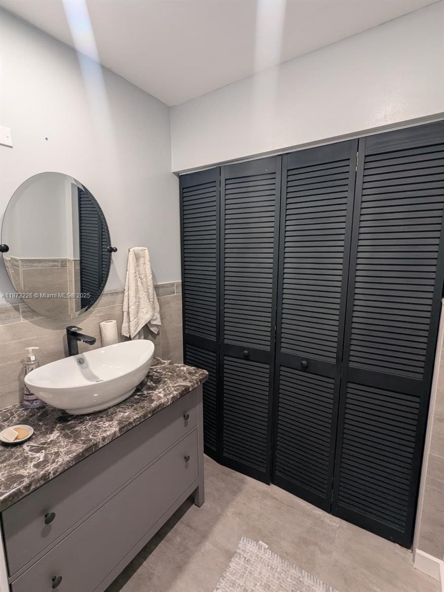 BOCA RIDGE PARK CONDO, - Residential