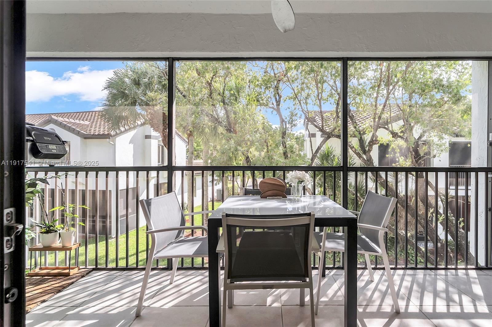 CARRIAGE HOMES AT TERRAMA - Residential Lease