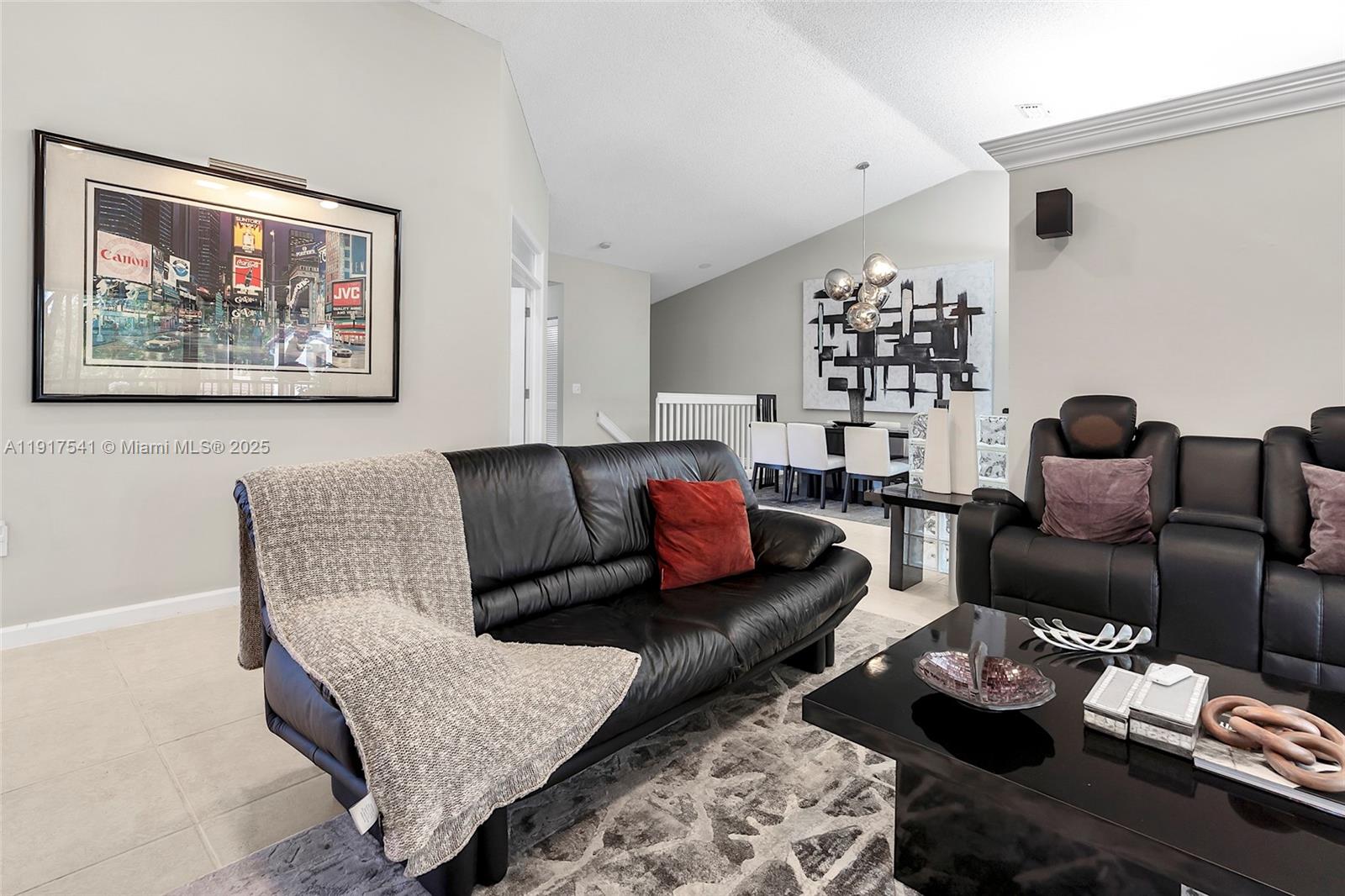 CARRIAGE HOMES AT TERRAMA - Residential Lease