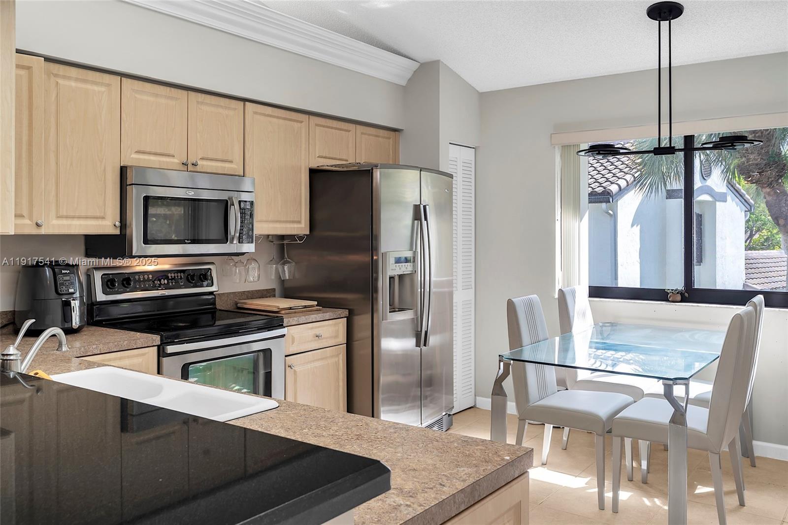 CARRIAGE HOMES AT TERRAMA - Residential Lease