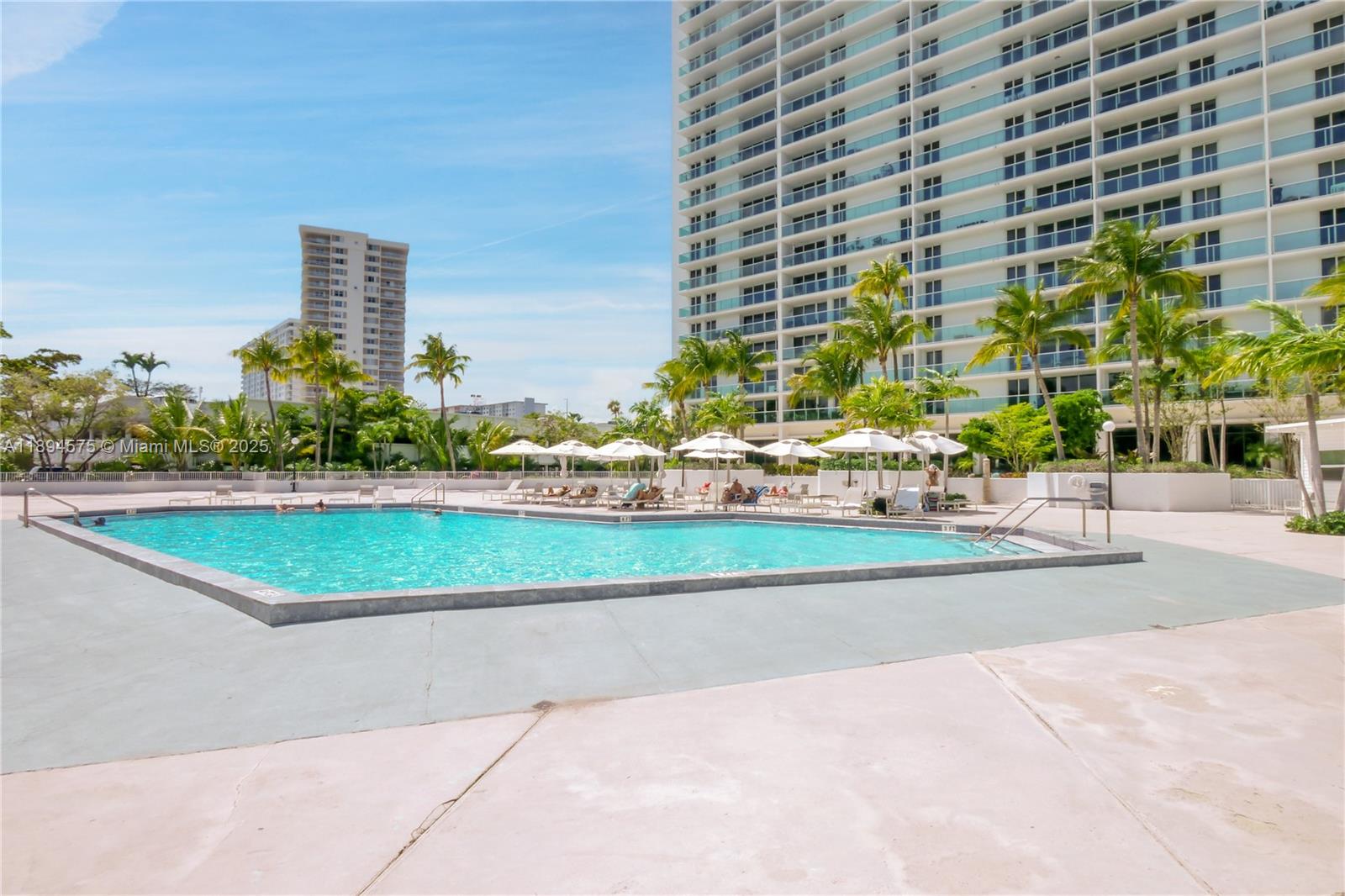 ARLEN HOUSE EAST CONDO - Residential