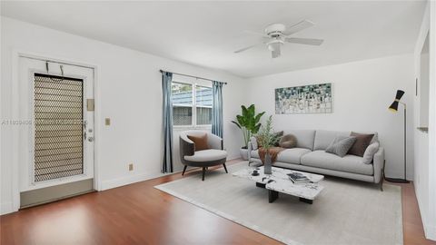 Photo of 703 Brittany O #703, Delray Beach, FL 33446 (MLS # A11809406) Photo of 703 Brittany O #703, Delray Beach, FL 33446 (MLS # A11809406)