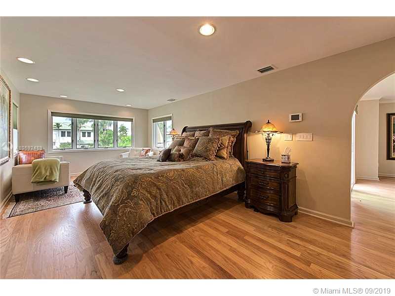 SUNRISE KEY 45-6 B - Residential