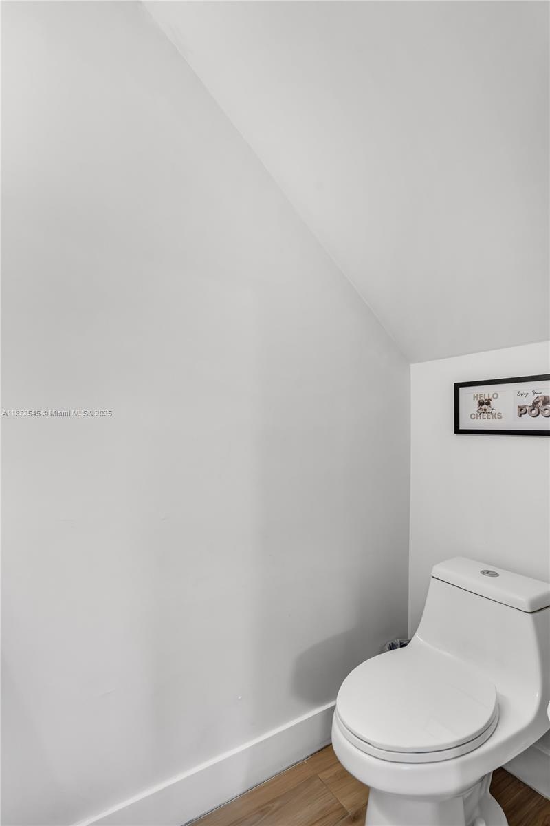 BIRD ROAD HIGHLANDS - Residential Lease