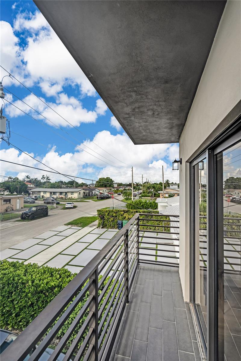 BIRD ROAD HIGHLANDS - Residential Lease