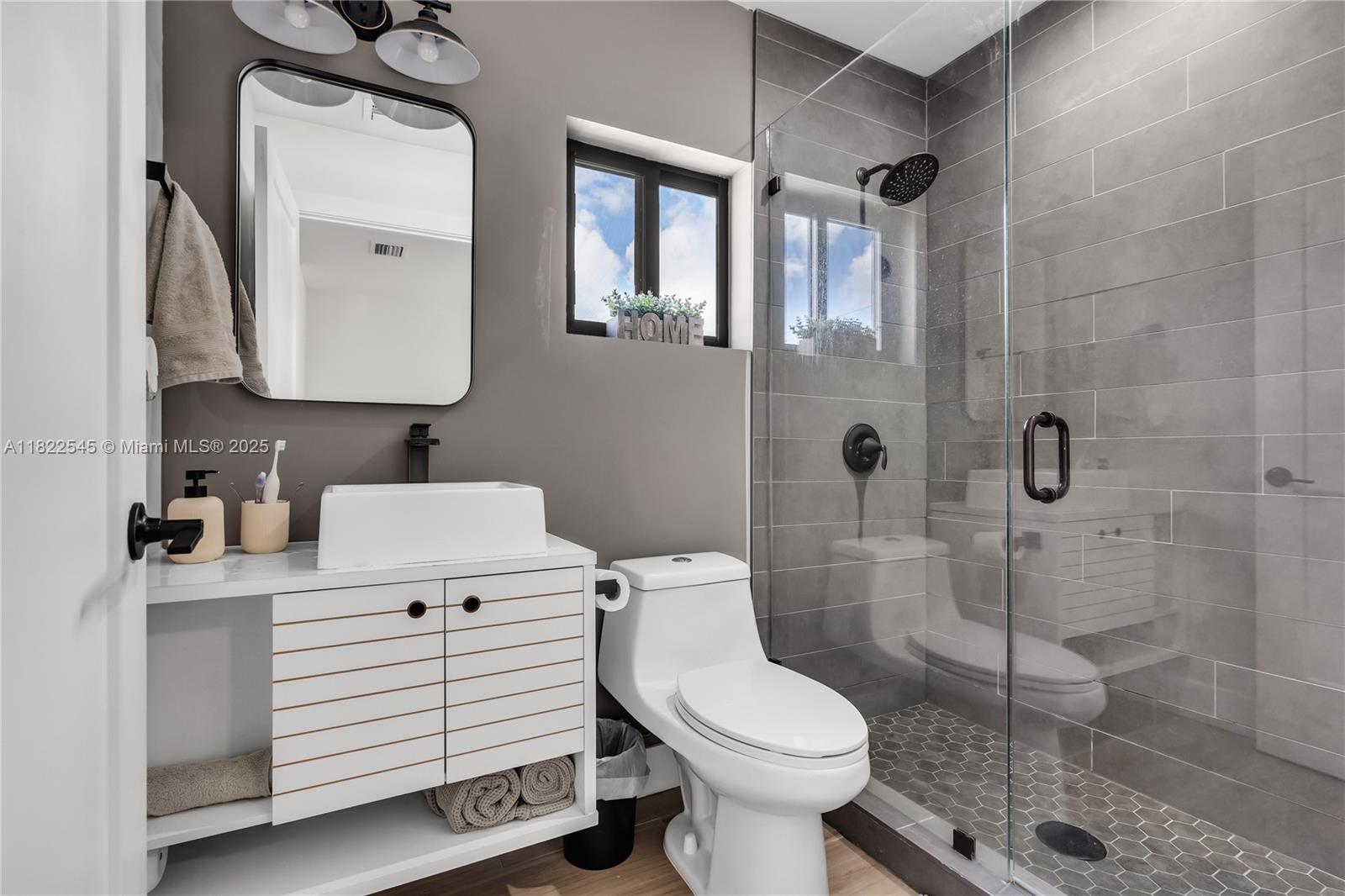 BIRD ROAD HIGHLANDS - Residential Lease