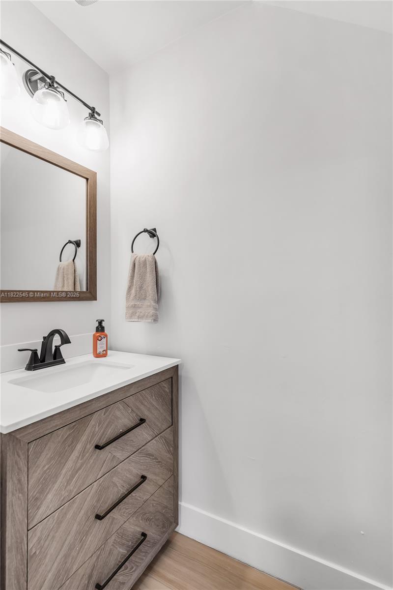 BIRD ROAD HIGHLANDS - Residential Lease