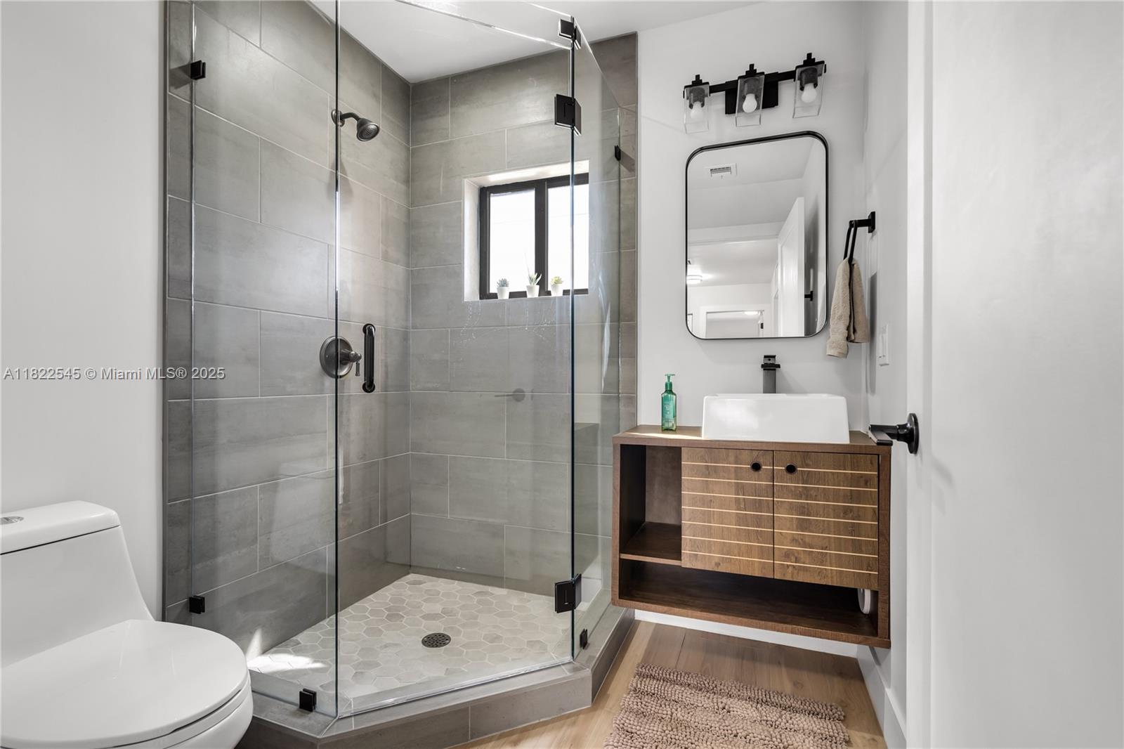 BIRD ROAD HIGHLANDS - Residential Lease