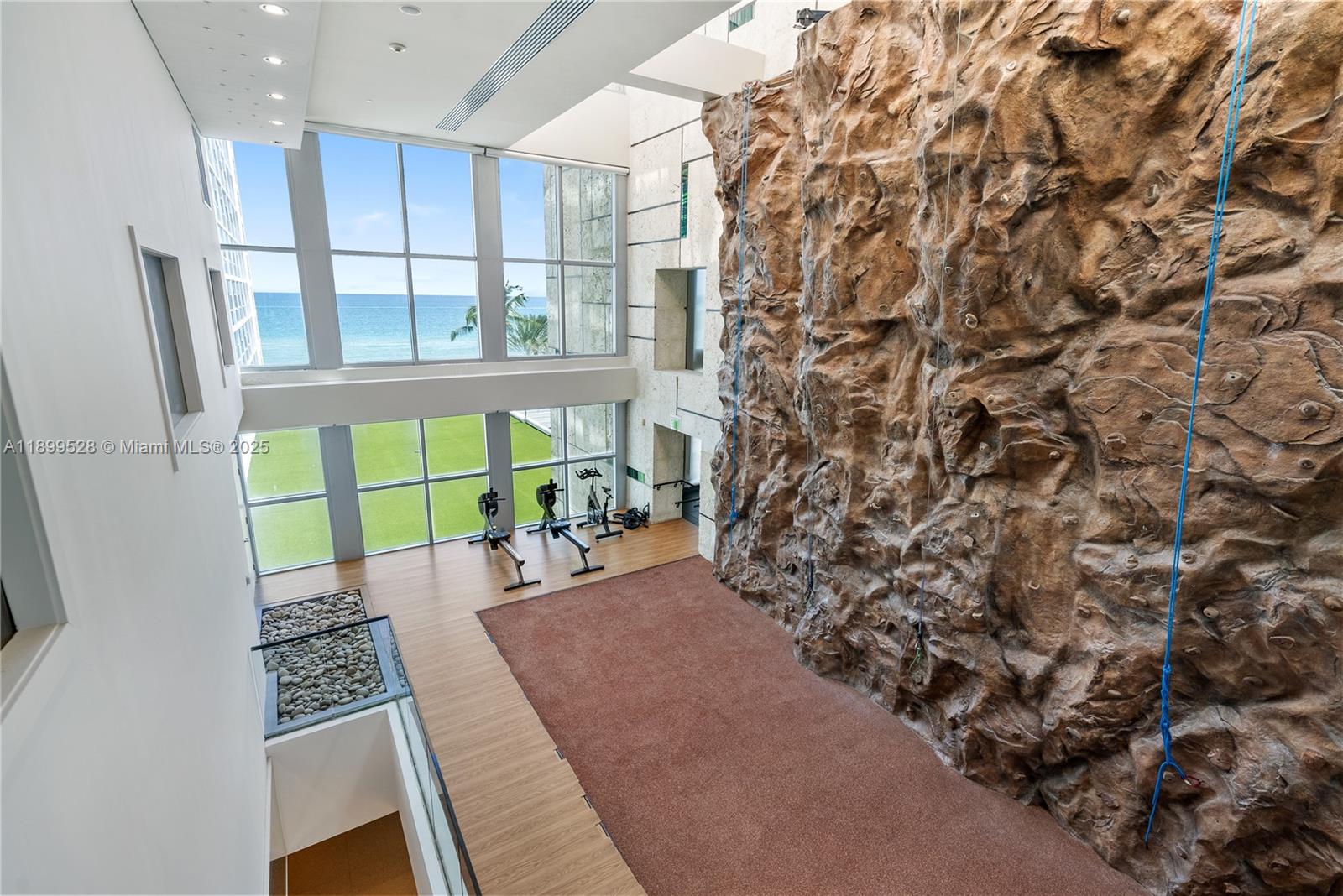 NORTH CARILLON BEACH COND - Residential Lease