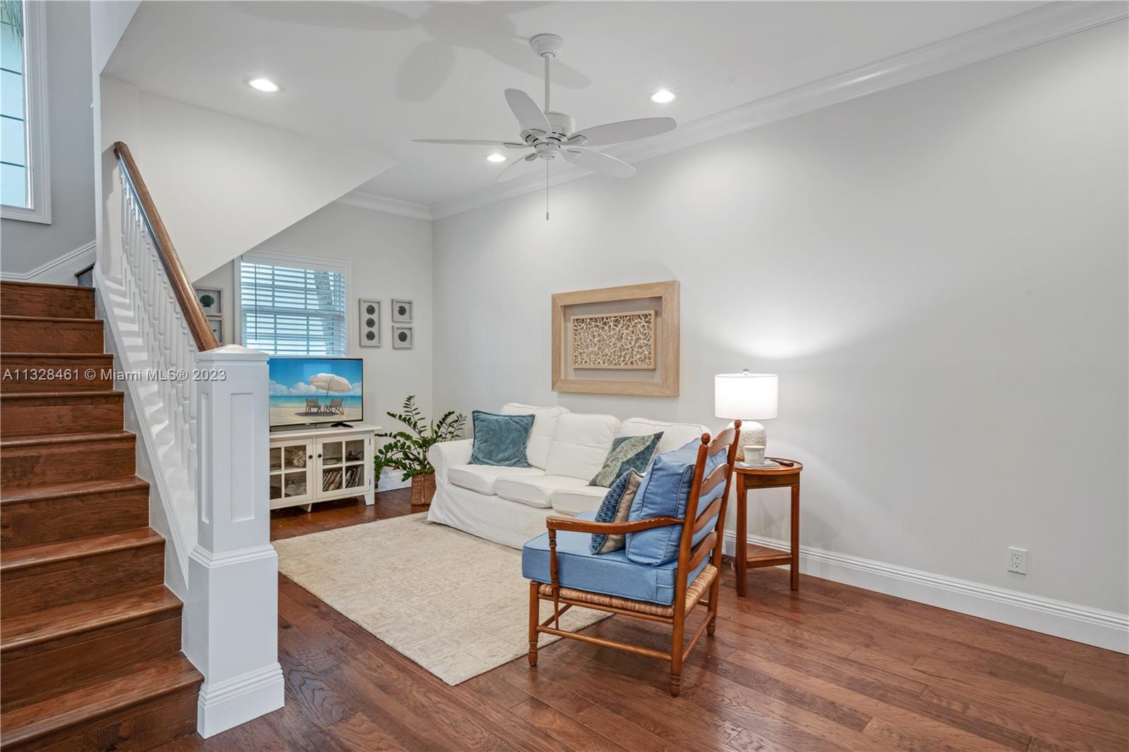 SEA DUNES - Residential