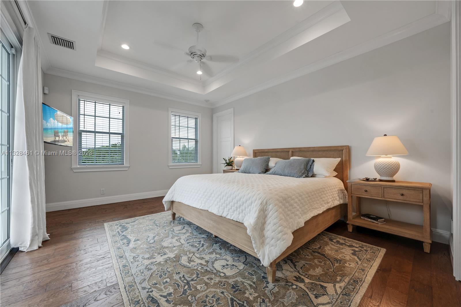 SEA DUNES - Residential