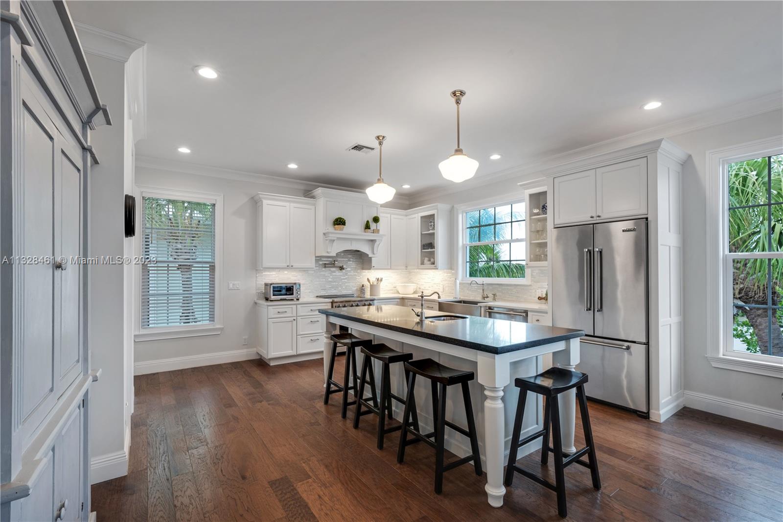 SEA DUNES - Residential